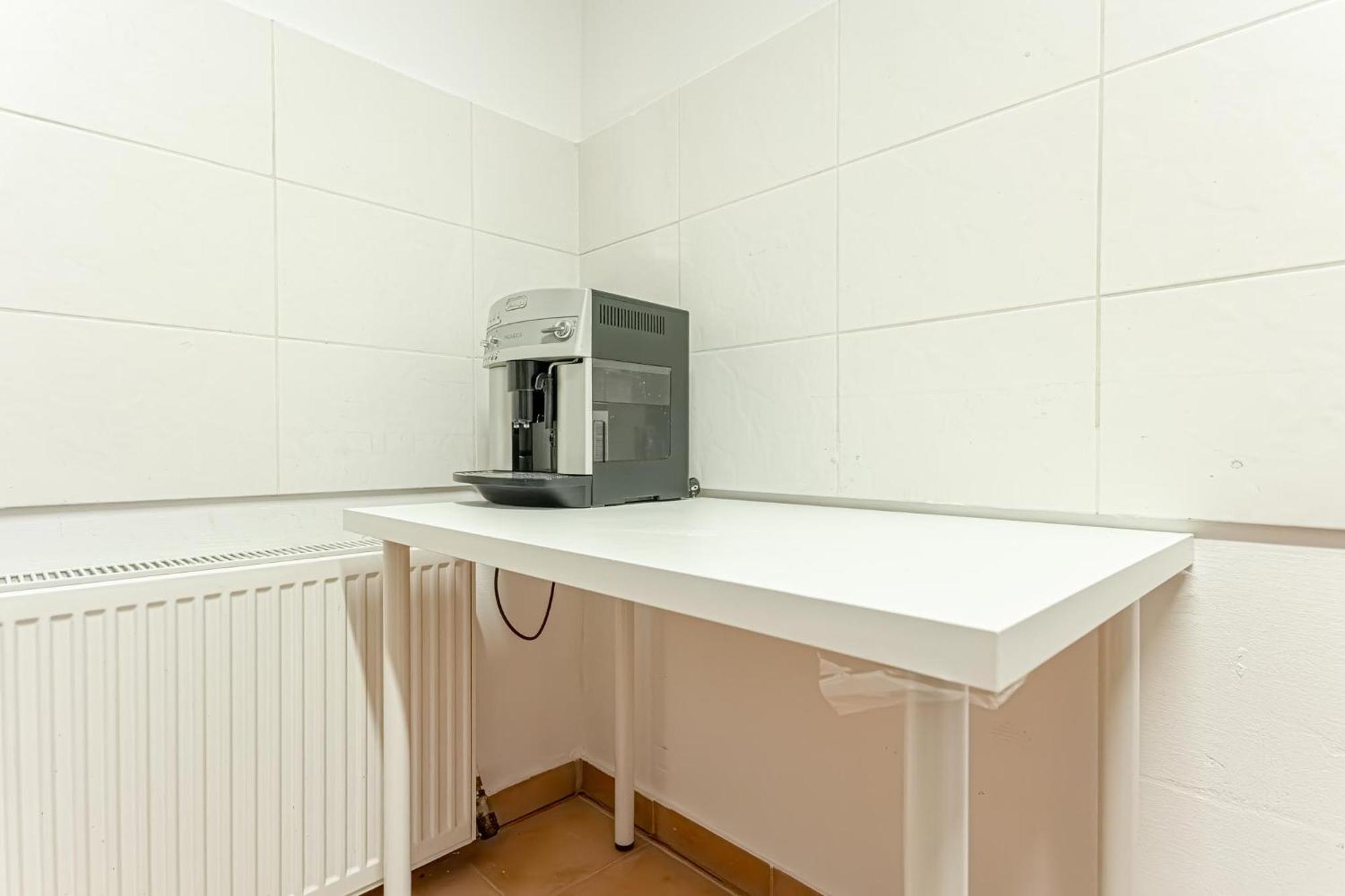 Apartment Lovely Shared 6br With Garden Near Danube & Millenium Wien