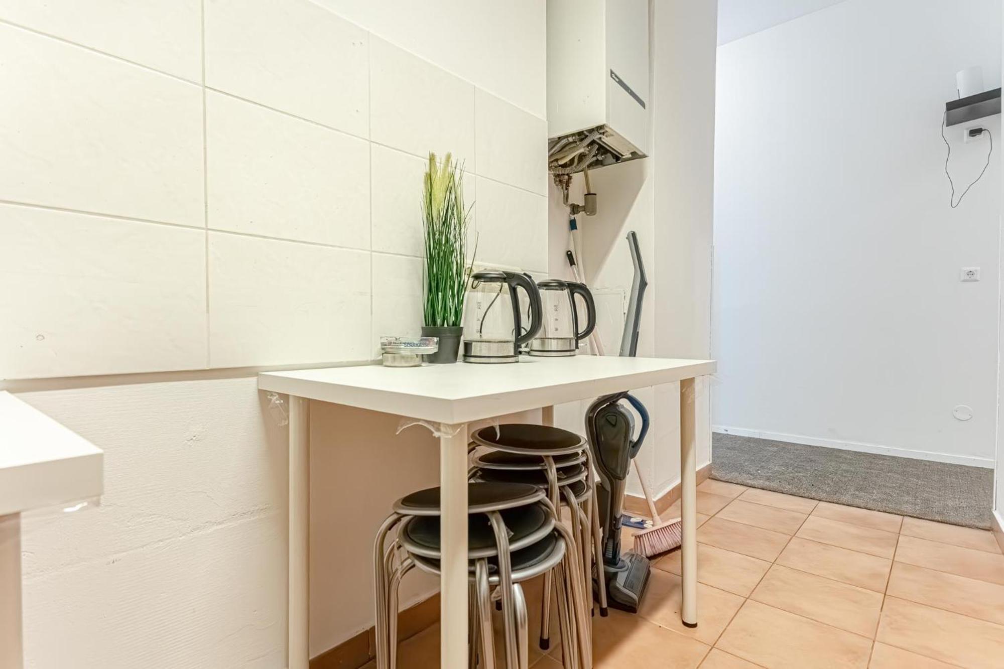 Lovely Shared 6br With Garden Near Danube & Millenium * Wien